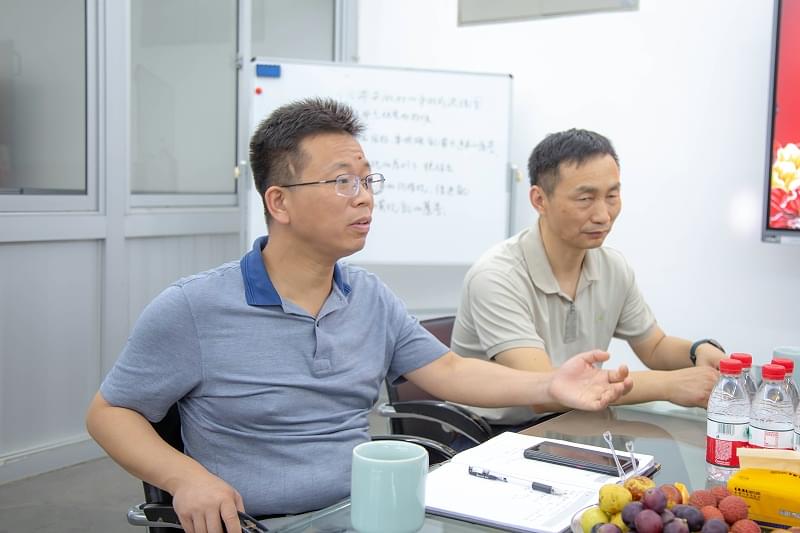 慈溪市副市长周高莅临德曼压缩机上海销售服务中心